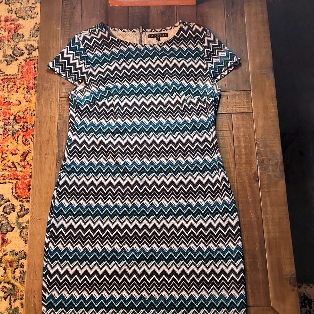 Fifth Park Green and Black Chevron Classic Women's Size Large Casual Dress